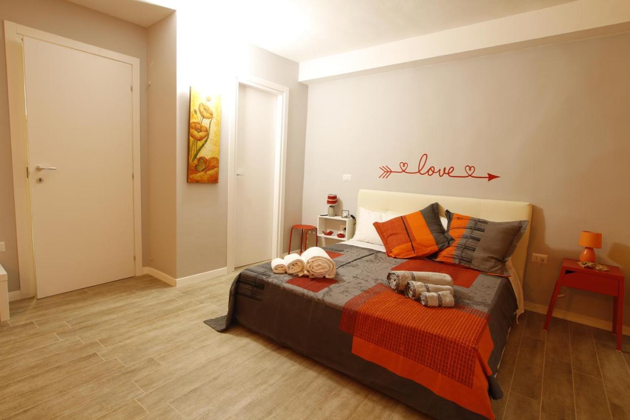 La 'Nziria Apartment Napoli Exterior foto