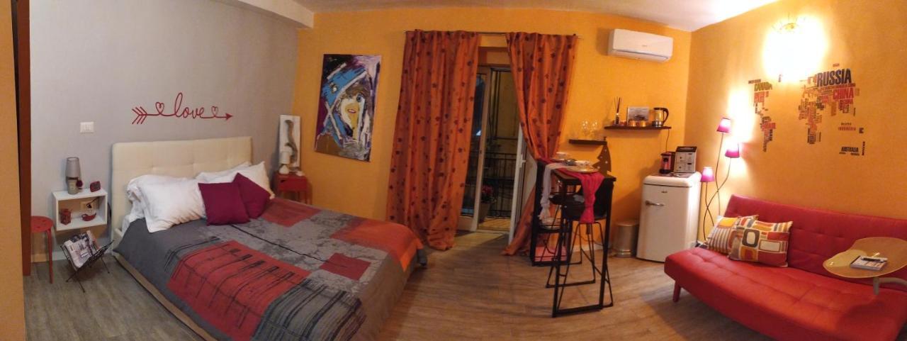 La 'Nziria Apartment Napoli Exterior foto