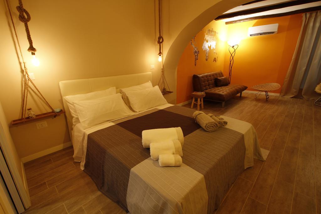 La 'Nziria Apartment Napoli Exterior foto